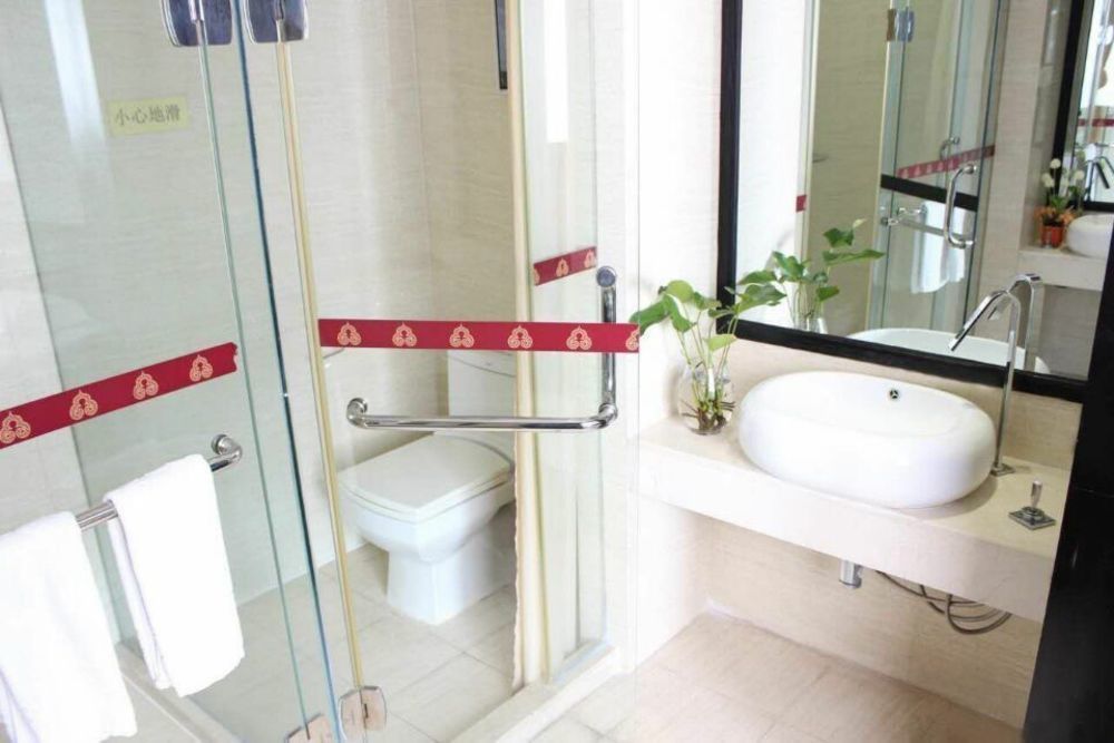 Guang Zhou Master Hotel Canton Esterno foto