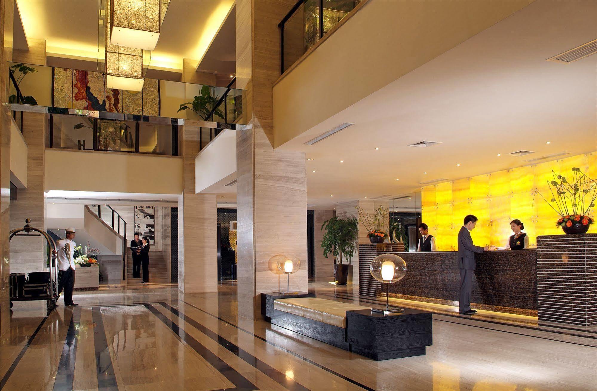 Guang Zhou Master Hotel Canton Esterno foto